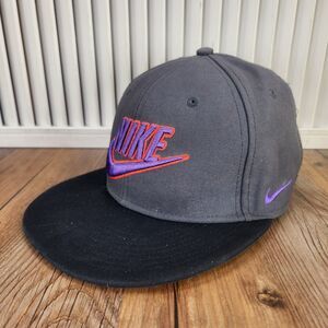 Nike True Anthracite Snapback Hat Cap Black Purple Swoosh 3D Lettering Logo 90s